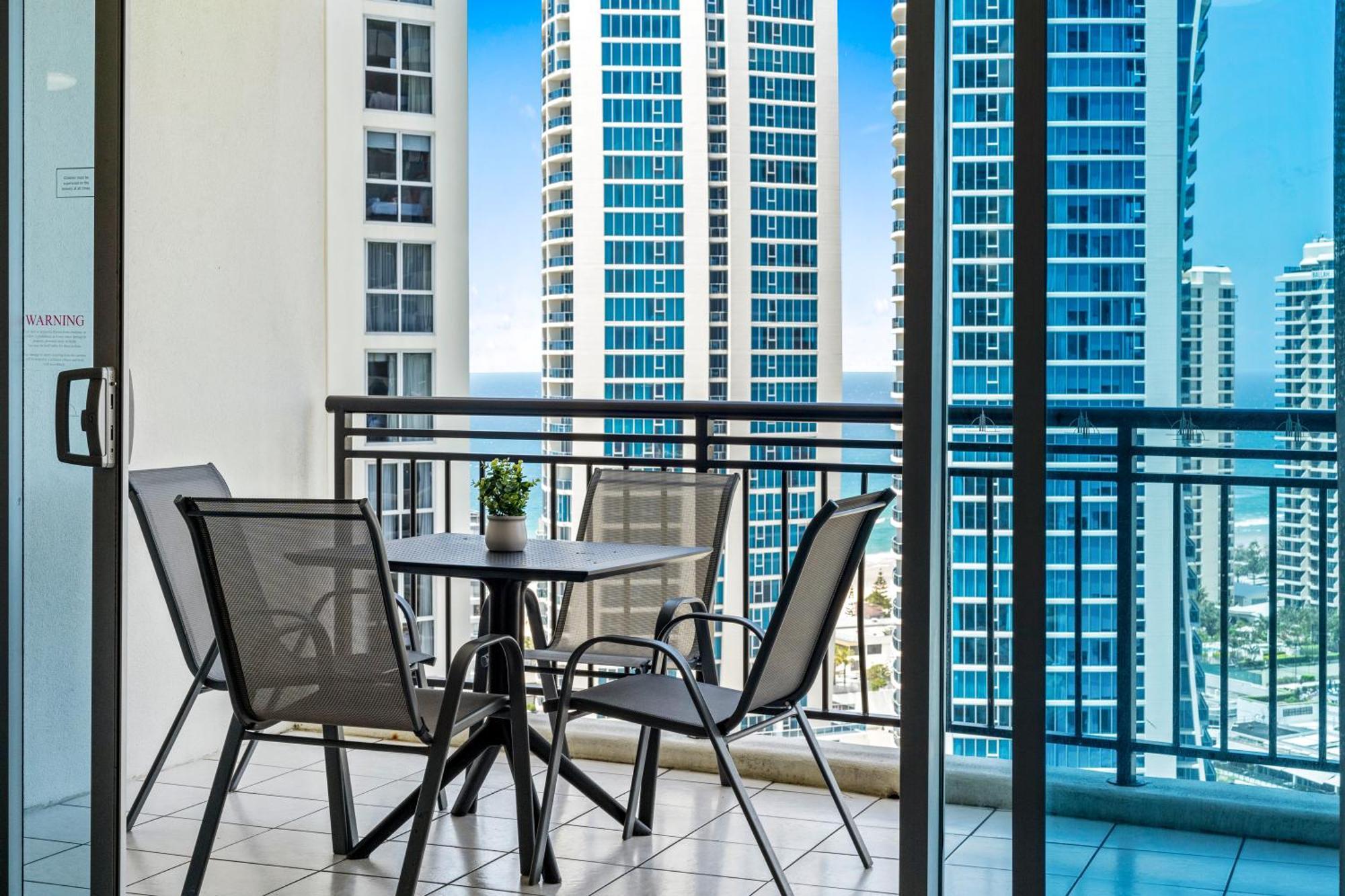 Chevron Renaissance - Self Contained & Privately Managed Apartments Голд-Кост Екстер'єр фото